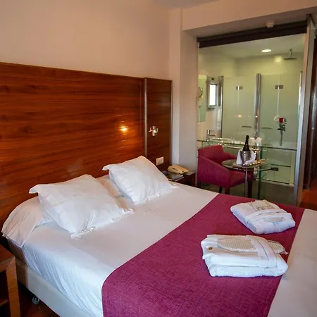 Rural Don Juan De Austria Hotel 3*