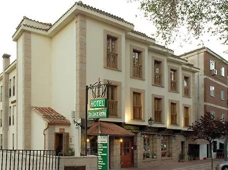 Rural Don Juan De Austria Hotel